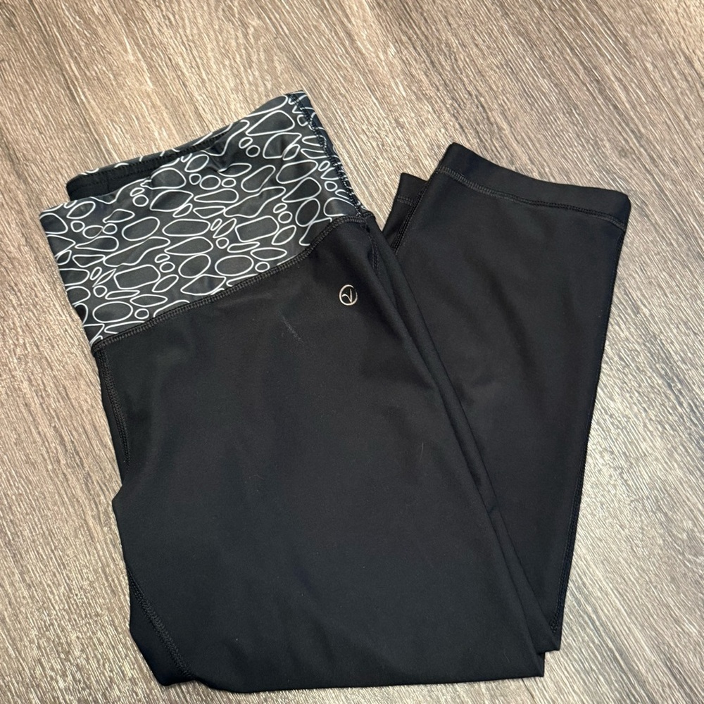 Yogo Black Leggings with Patterned Waistband